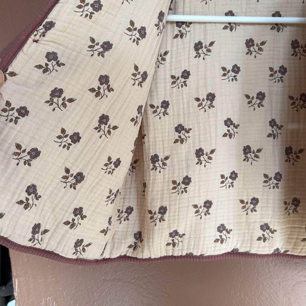 Quincy Mae Plum Quilted V-Neck Button Jacket - Picture 6 of 8